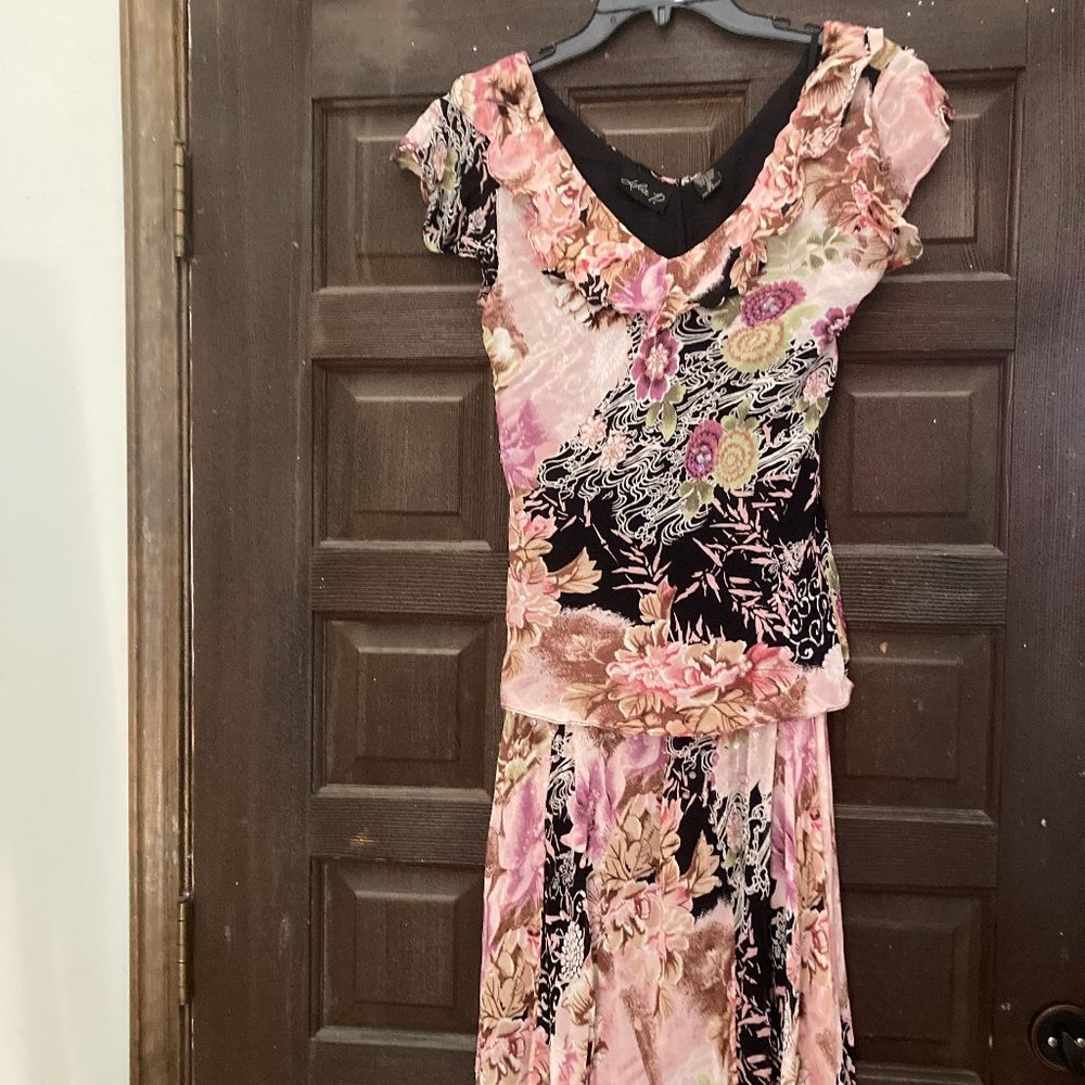 Pink / Black Applique Multicolor Skirt Set